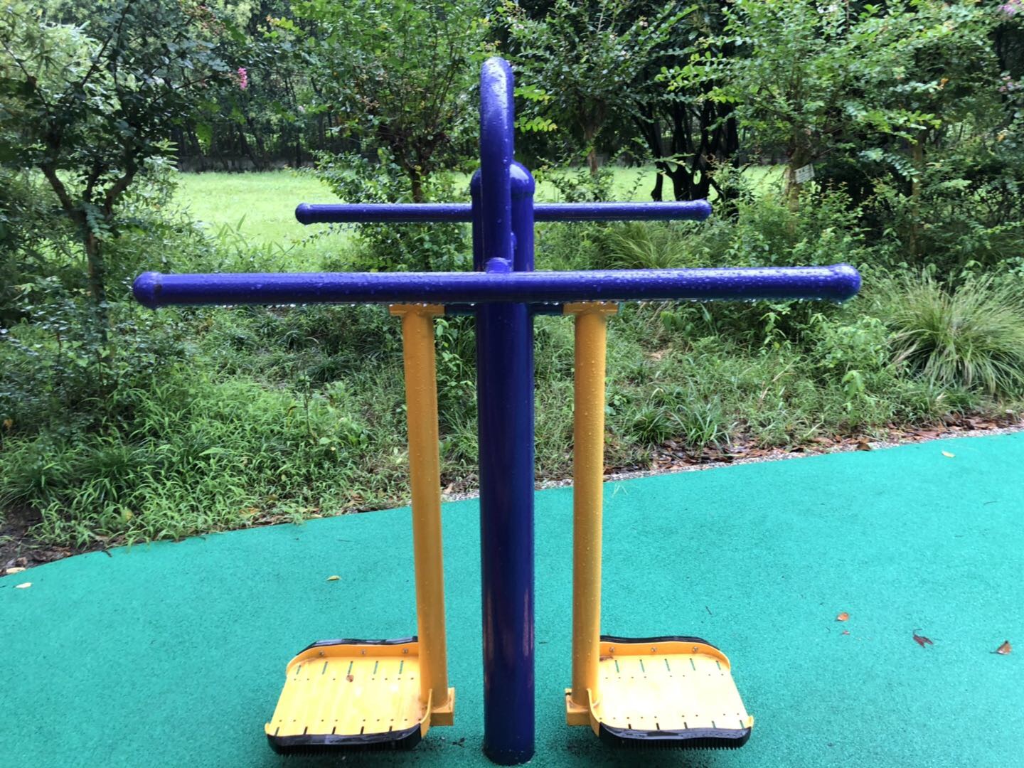 鐘擺器