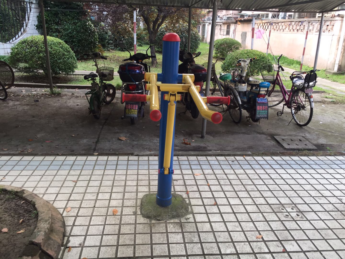 腰腿鍛煉器