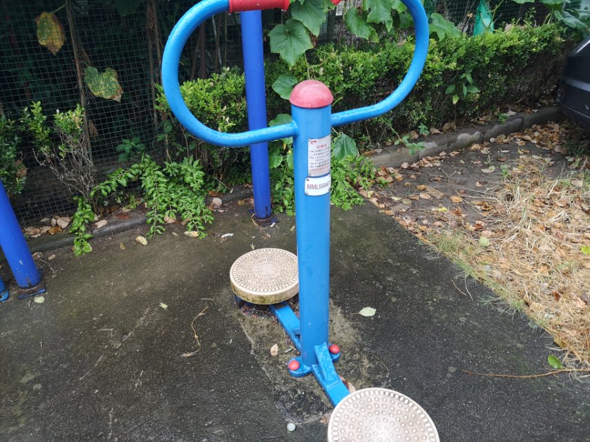 扭腰器