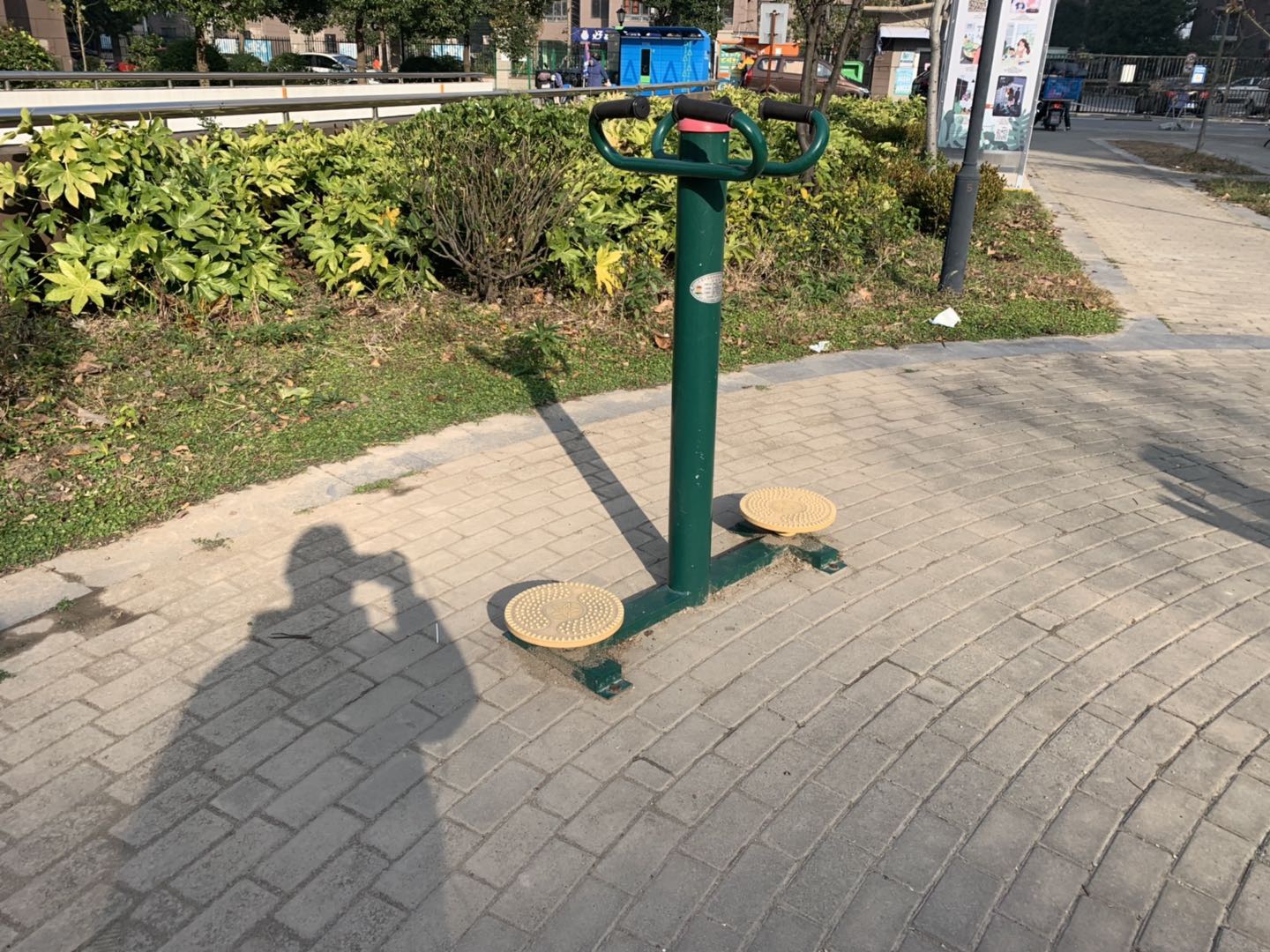 扭腰器