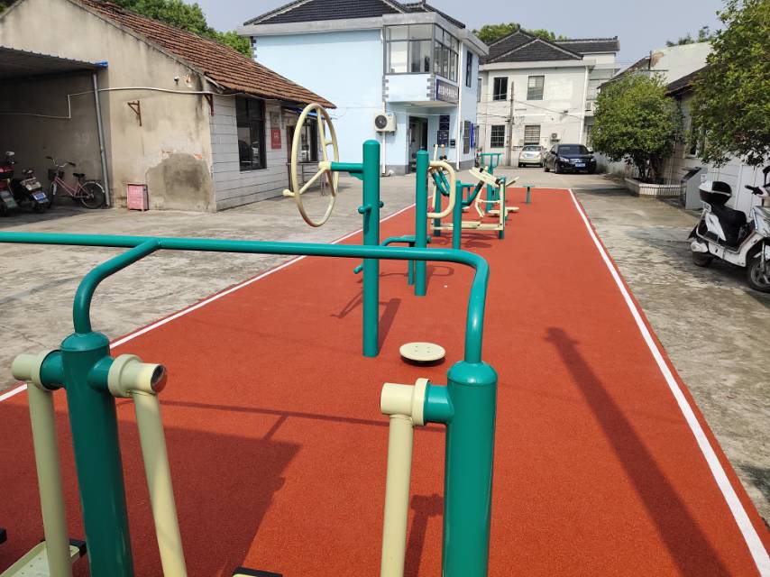 中步村健身點