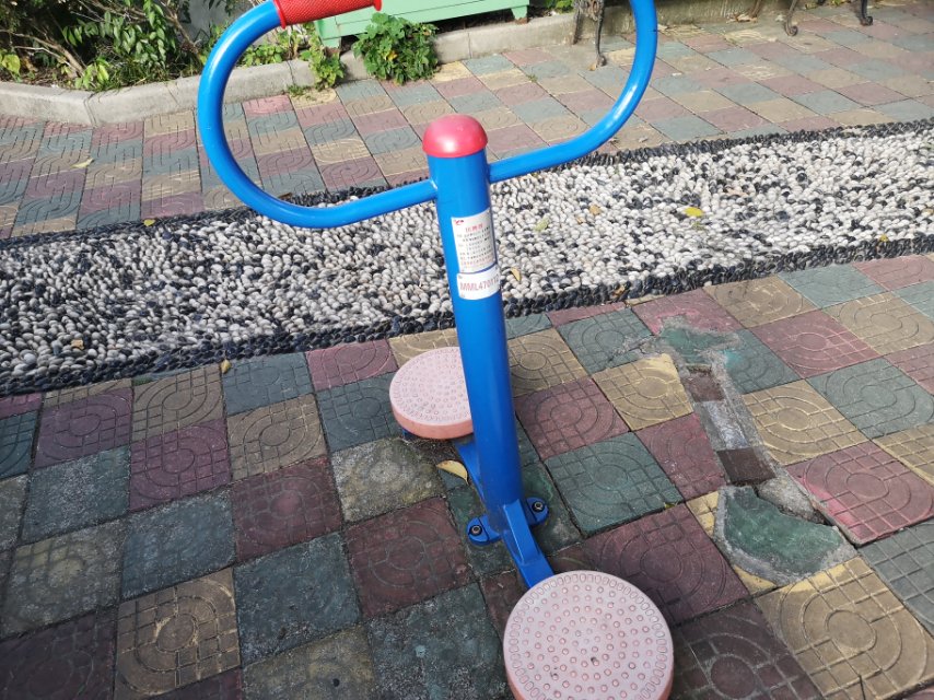 扭腰器