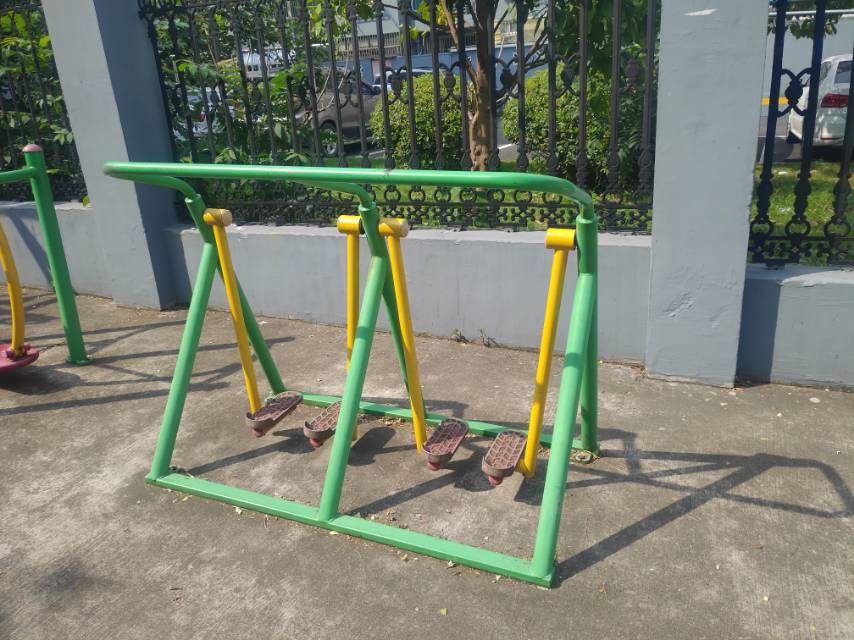 雙位漫步機