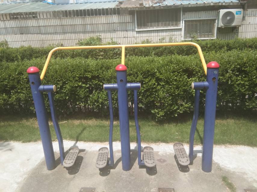 太空漫步器