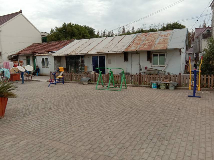營前村9組西王家宅3號西面健身路徑