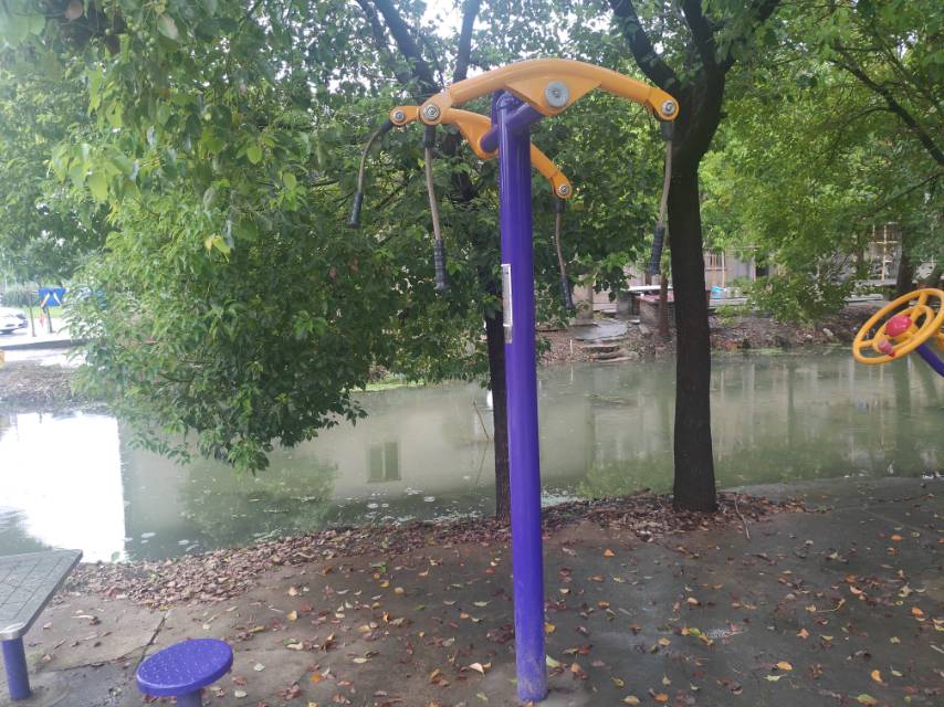 牽引器