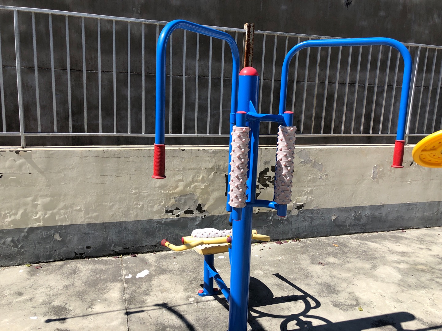 腰背按摩器