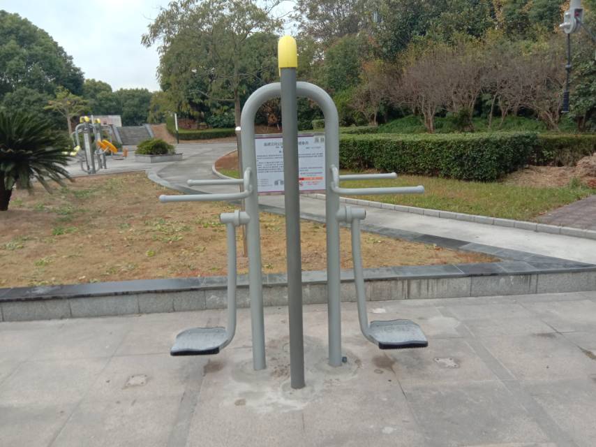 鐘擺器