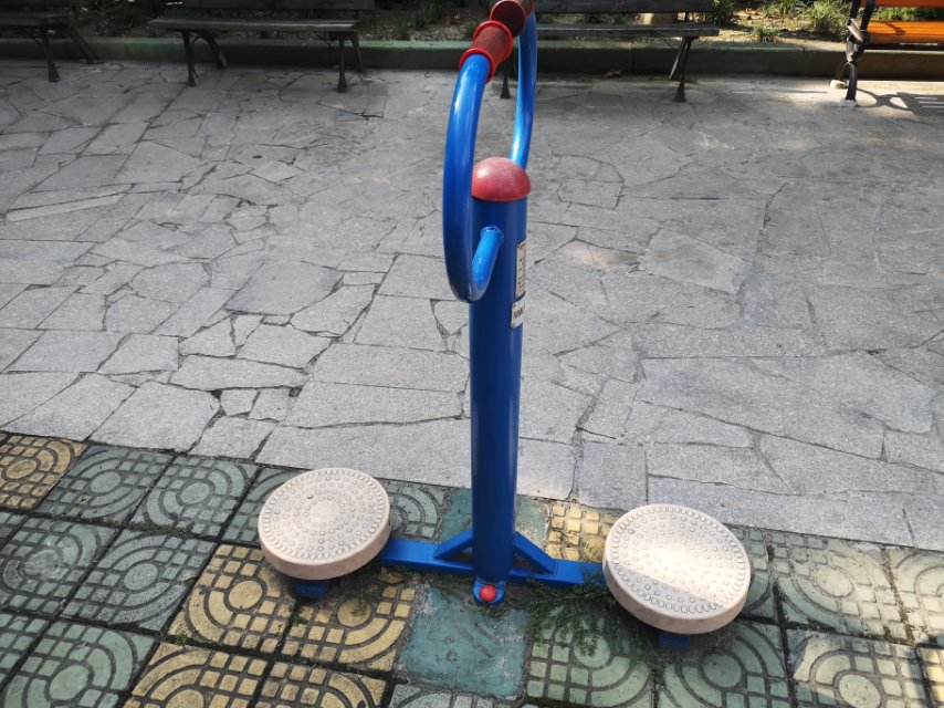 扭腰器