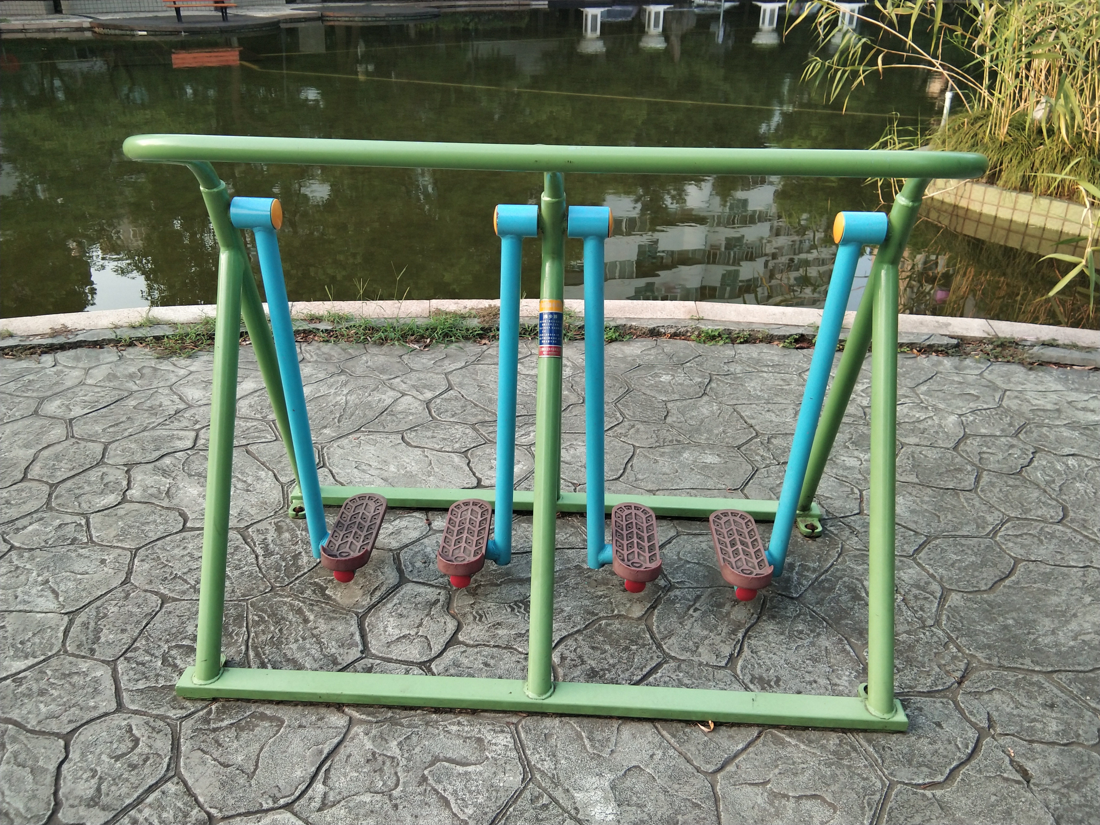 太空漫步器