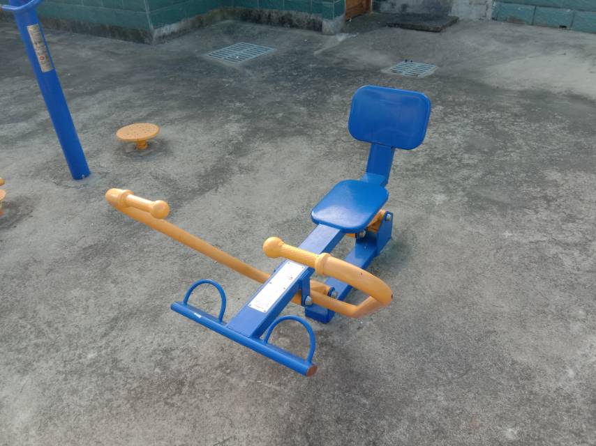 劃船器