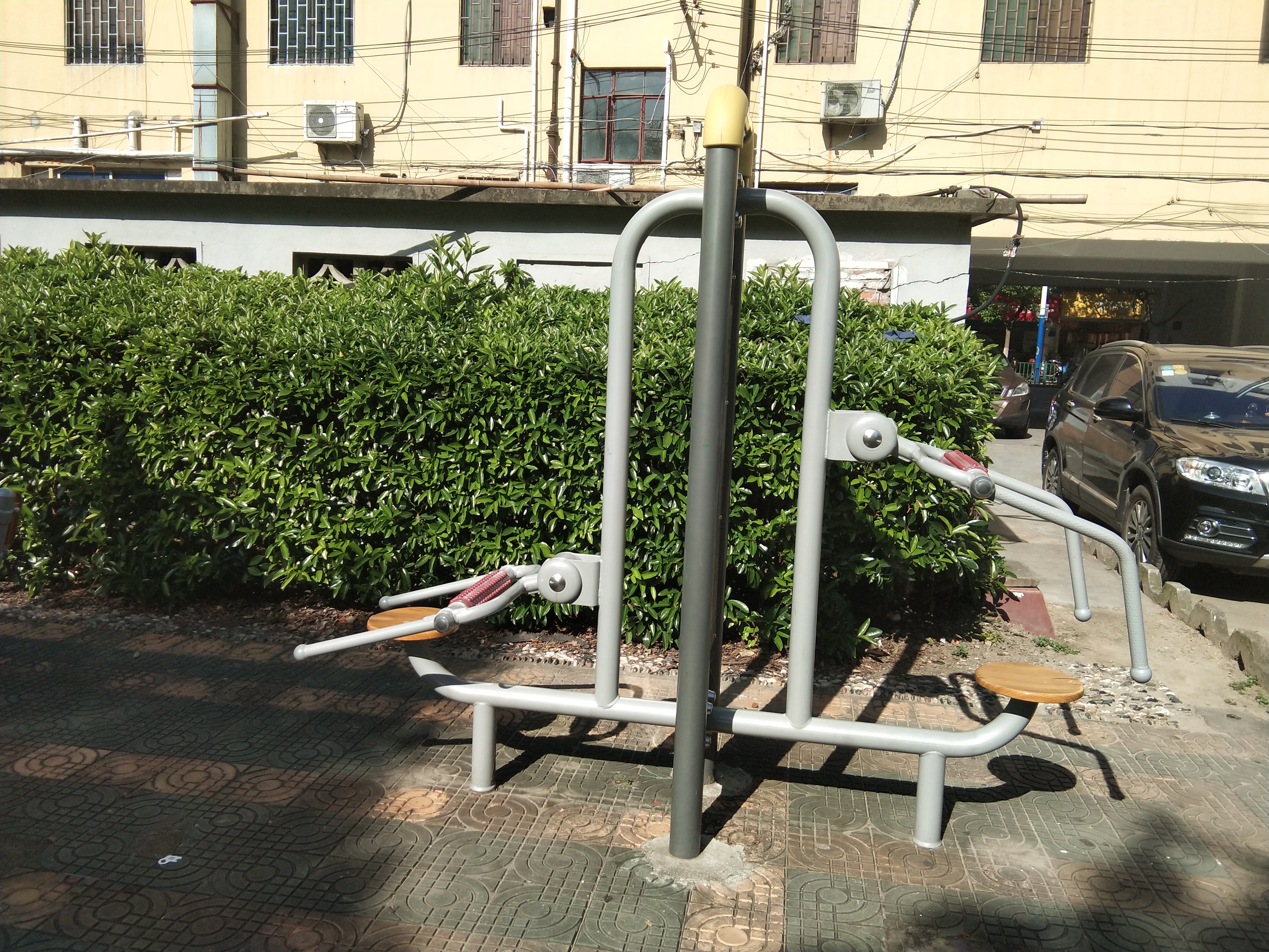 頸腰按摩器