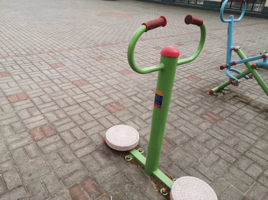 扭腰器