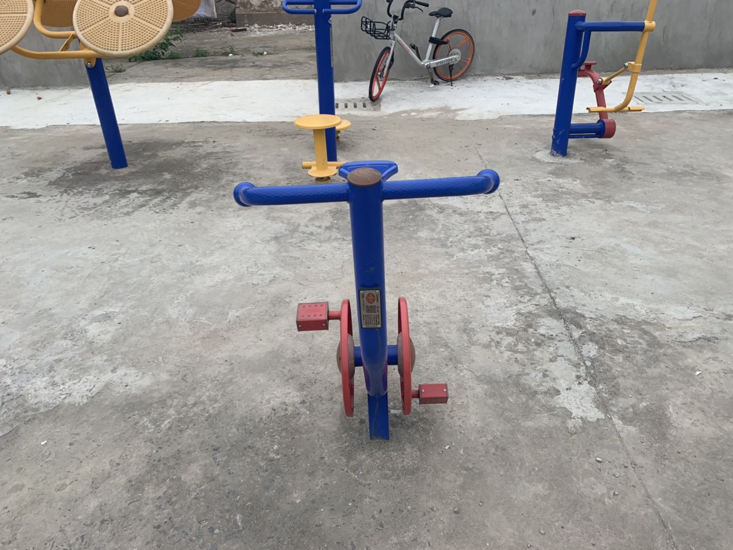 直立健身車(chē)