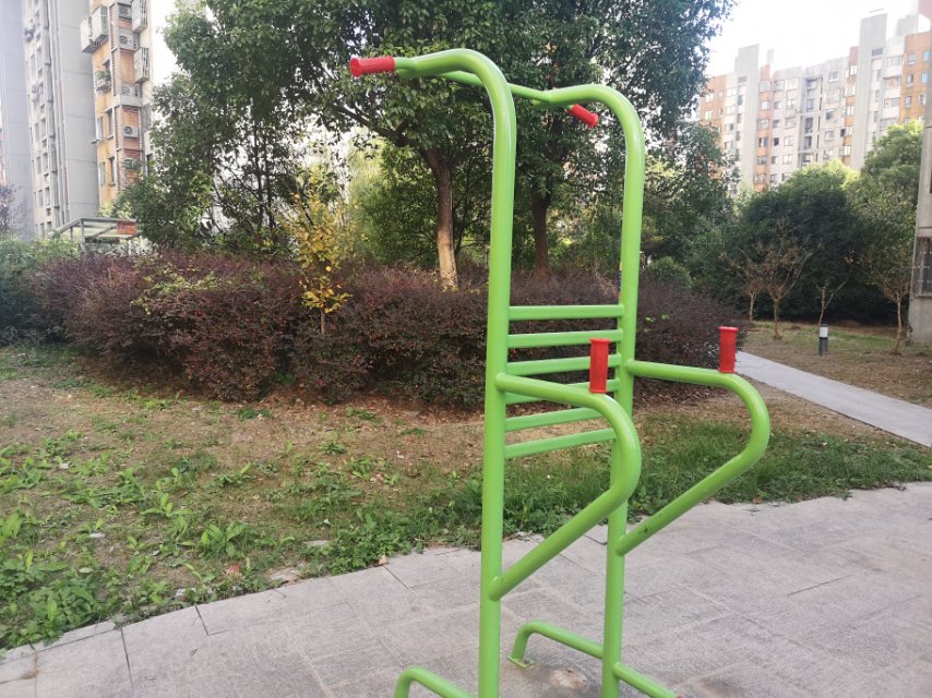 多功能鍛煉器