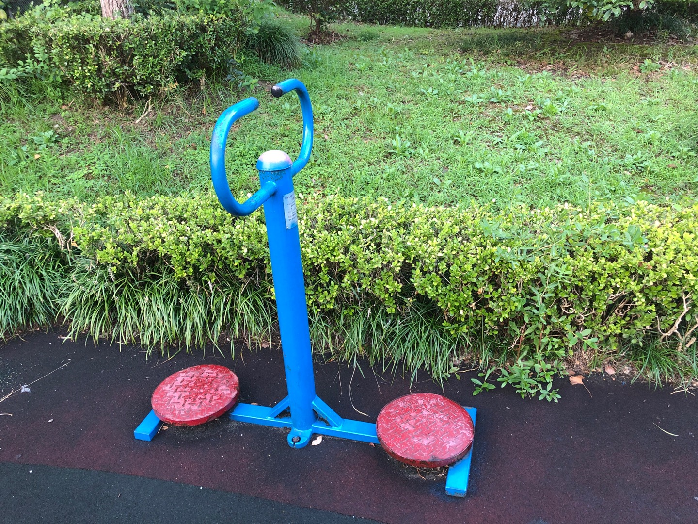 扭腰器