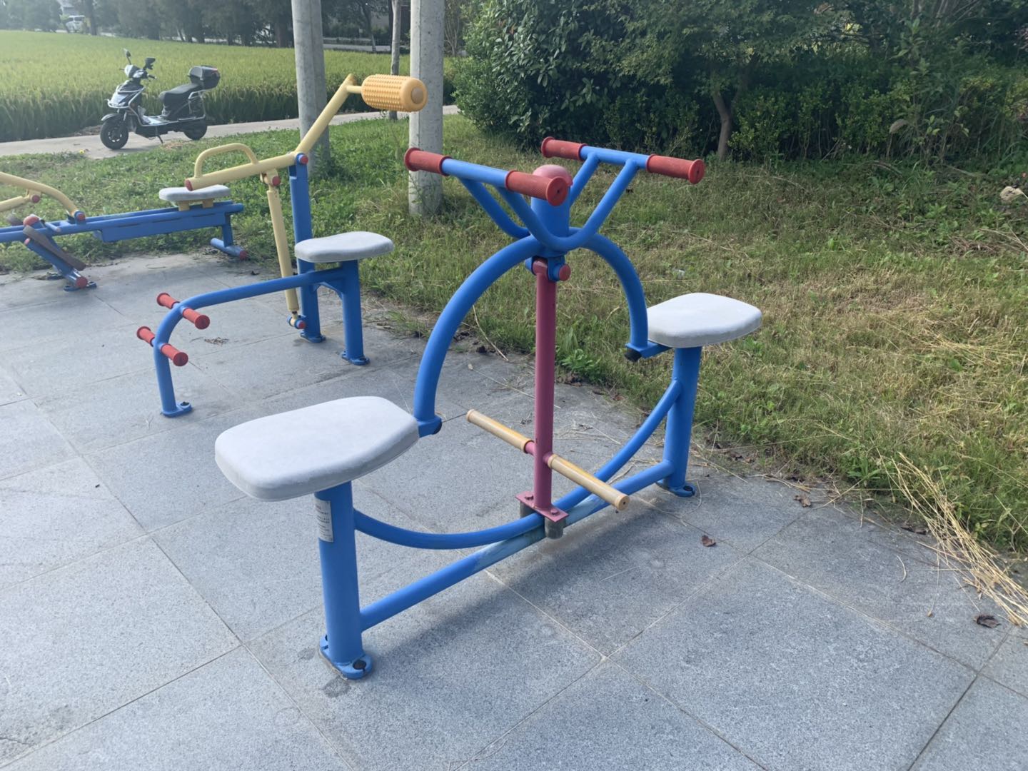 下肢鍛煉器