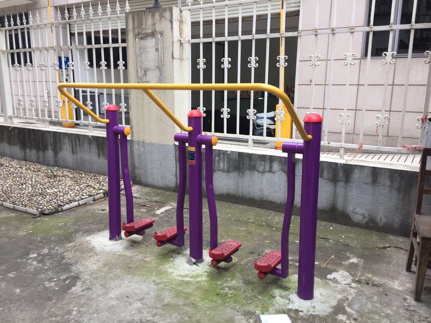 太空漫步器