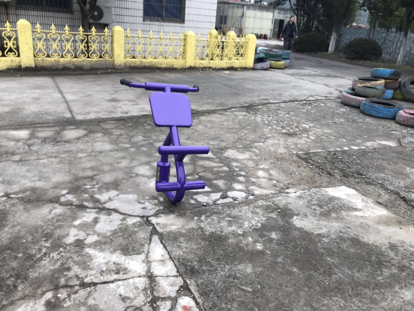 背肌訓練器