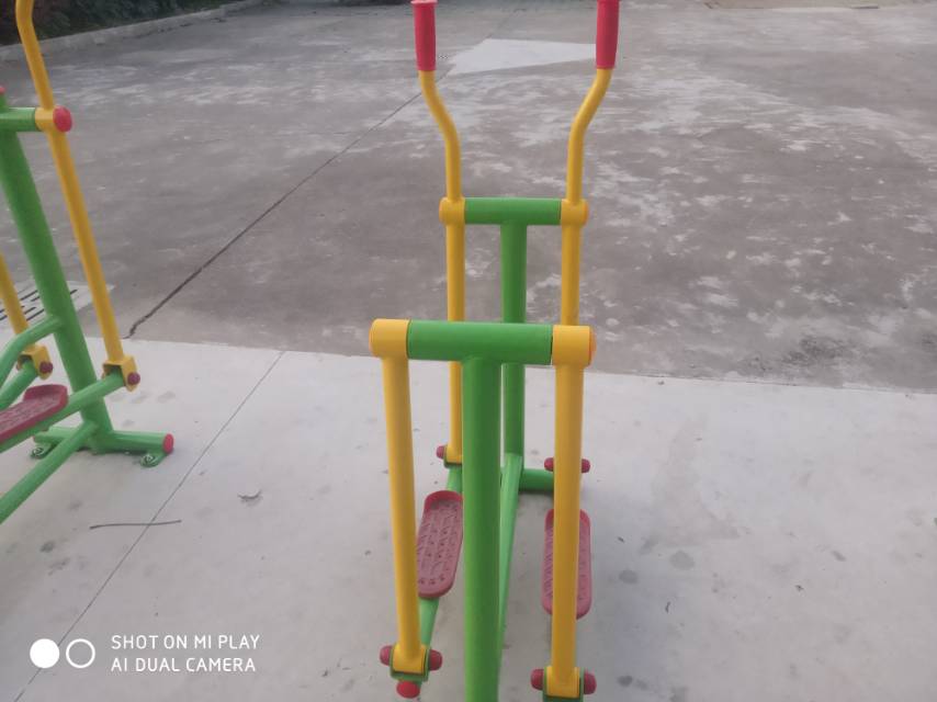 滑行器