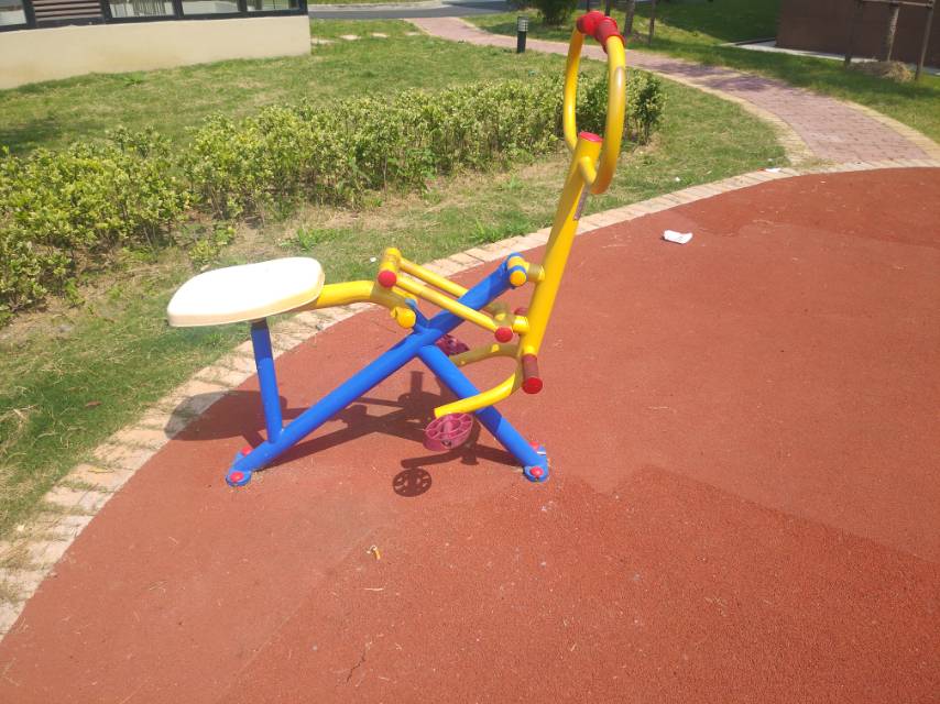 健騎器