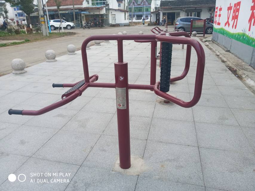 腰背按摩器