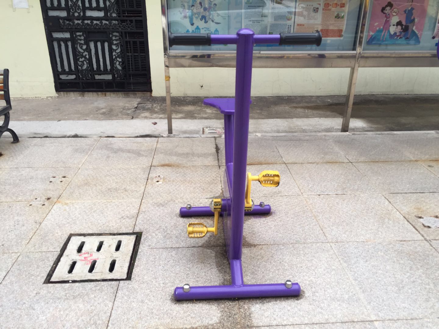 雙位健身車