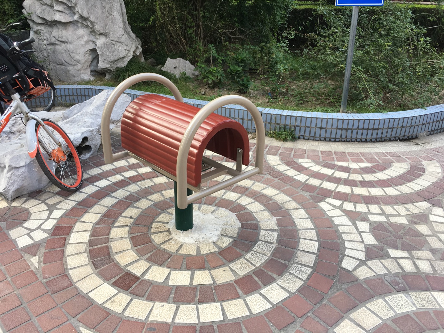 伸腰伸背器