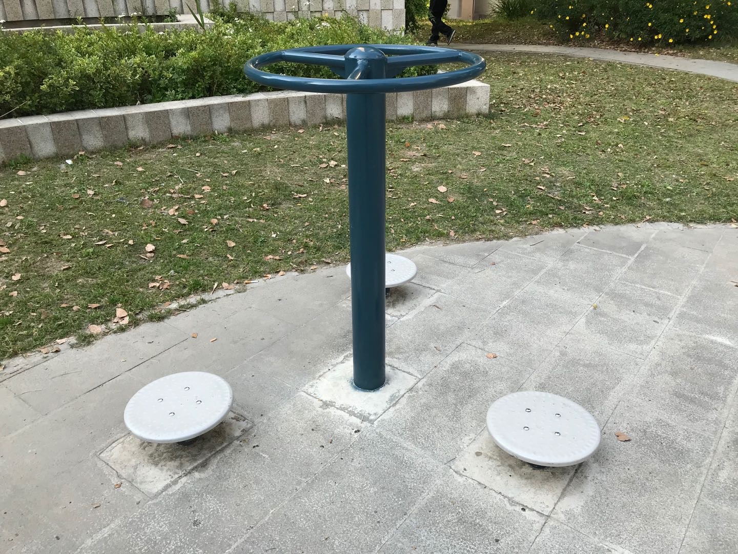 扭腰器