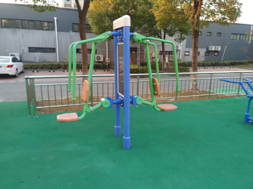 雙立柱前推訓練器