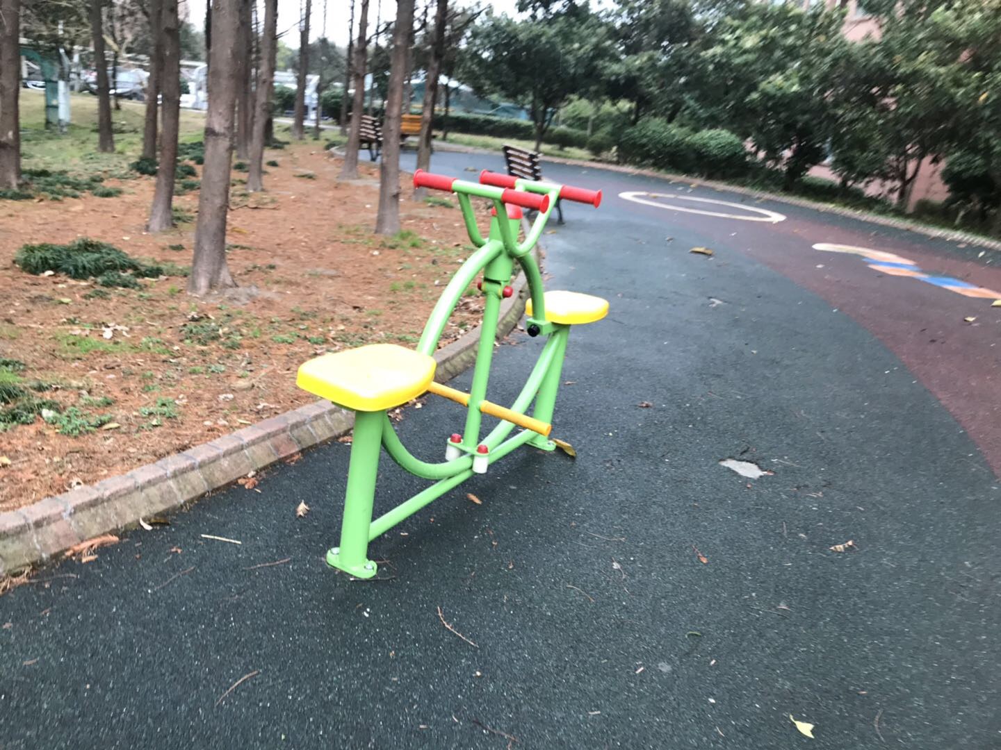 下肢康復器