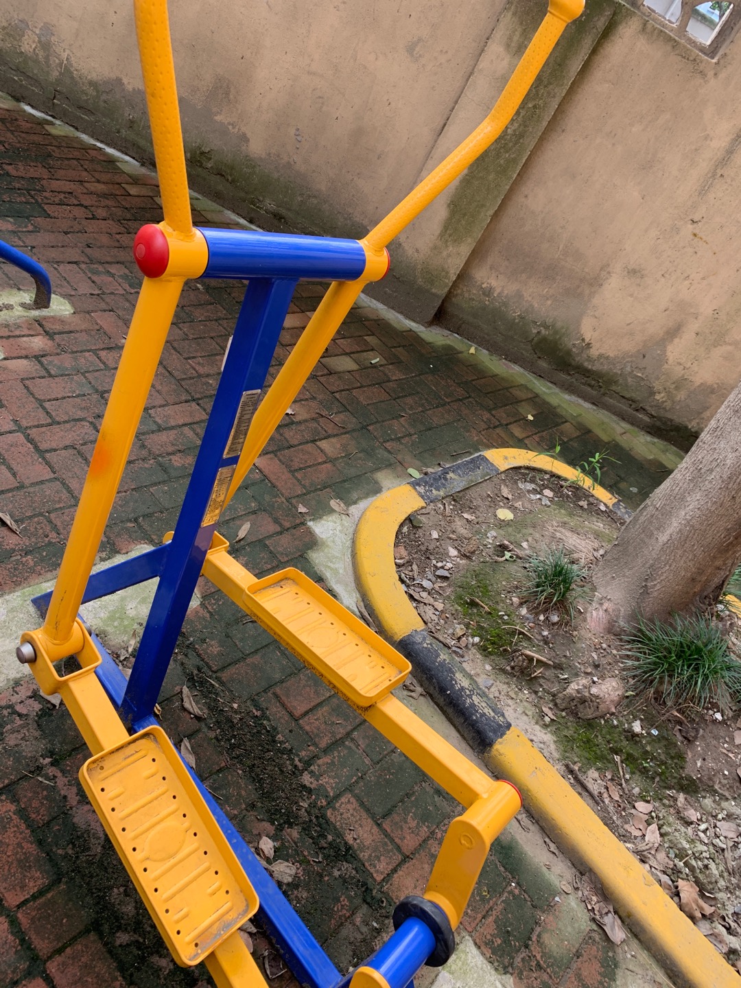 室外橢圓機