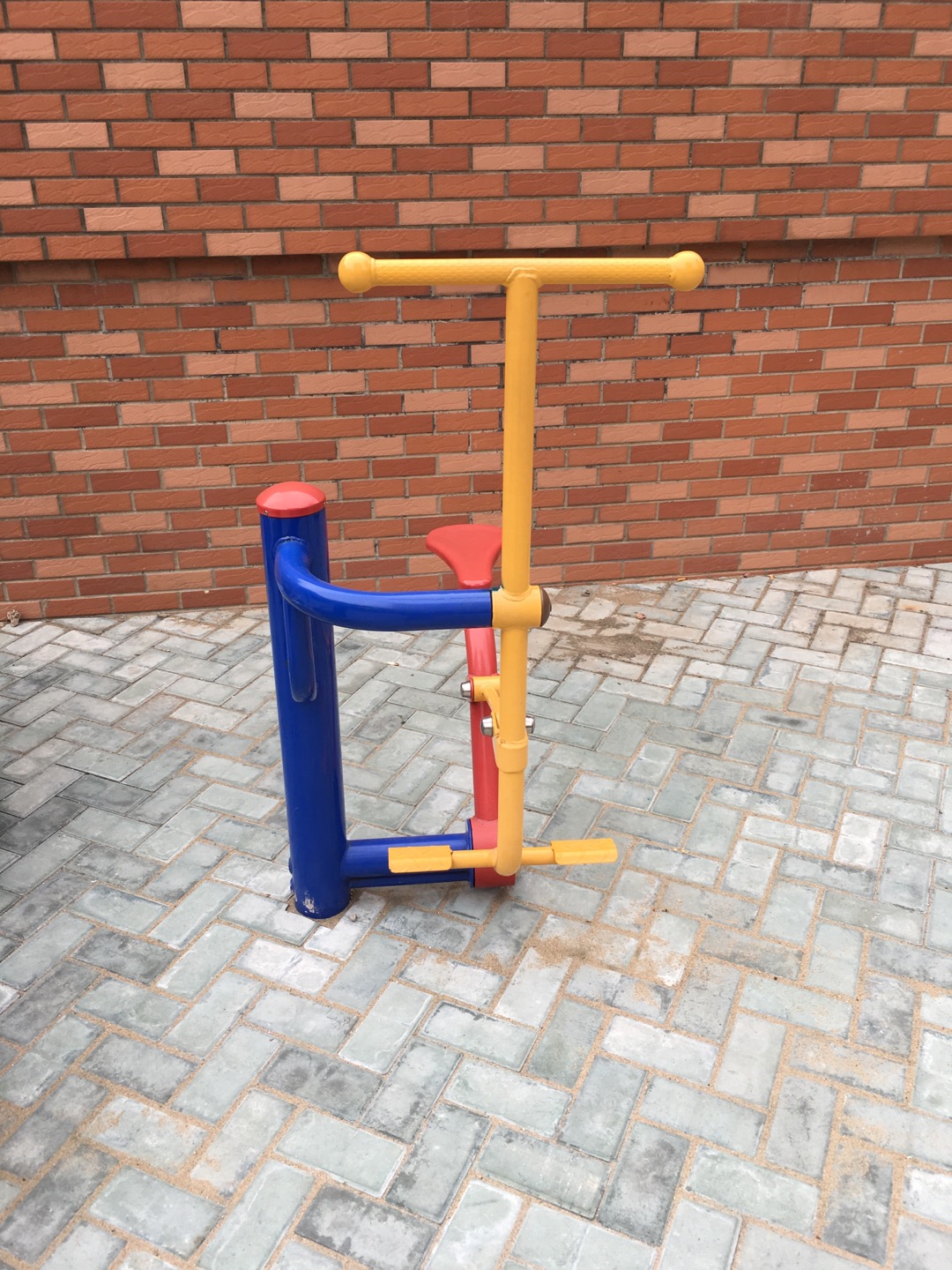 健騎機