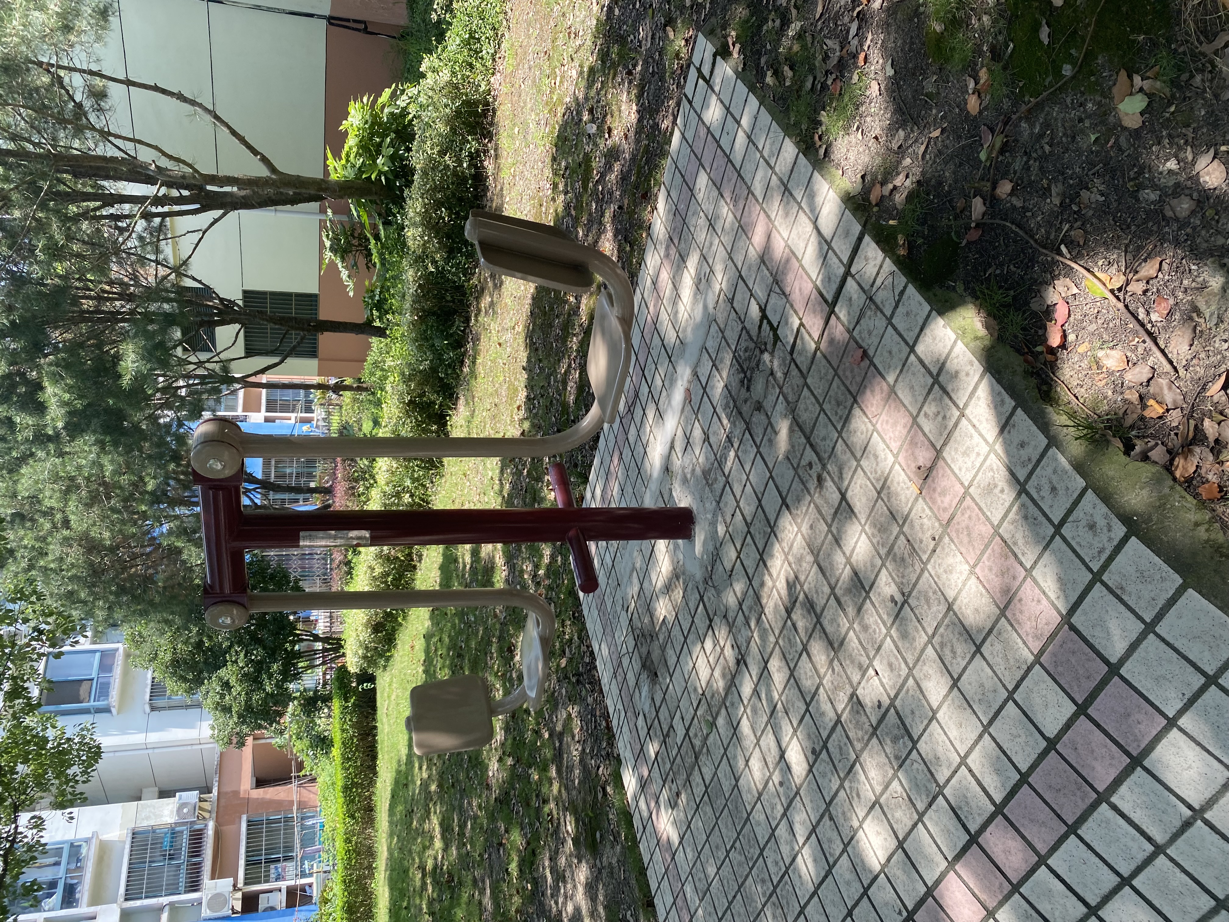 蹬力器