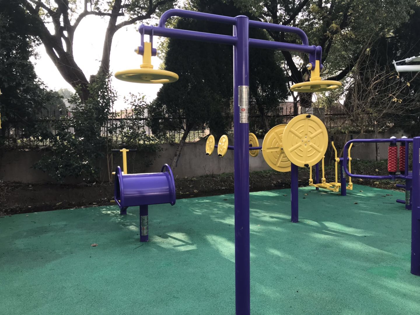 懸空輪