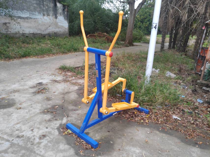室外橢圓機