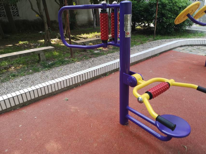腰背按摩器