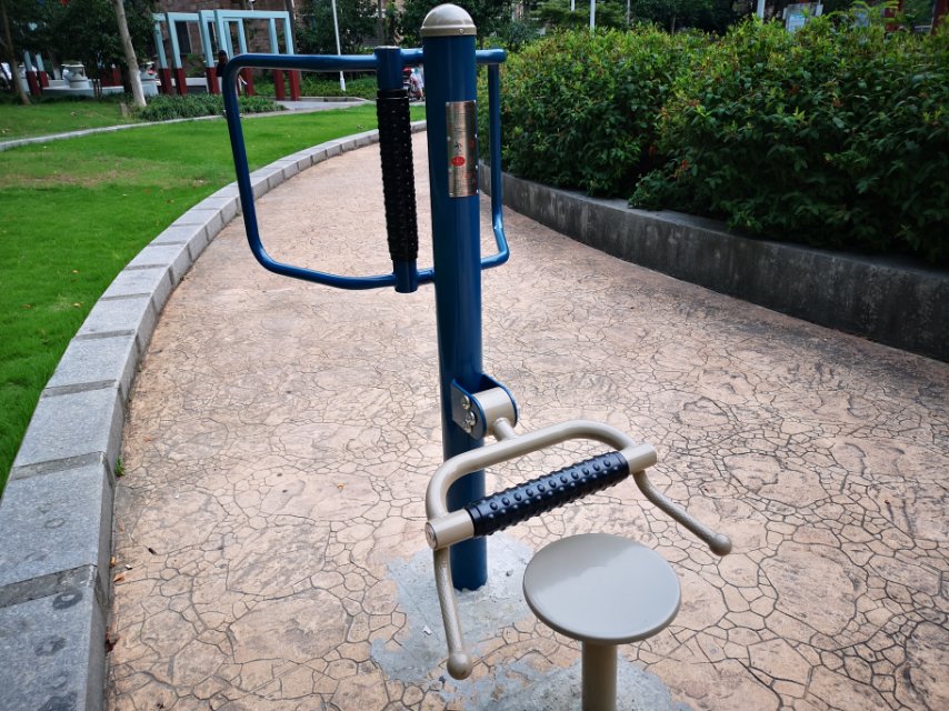 腰背按摩器
