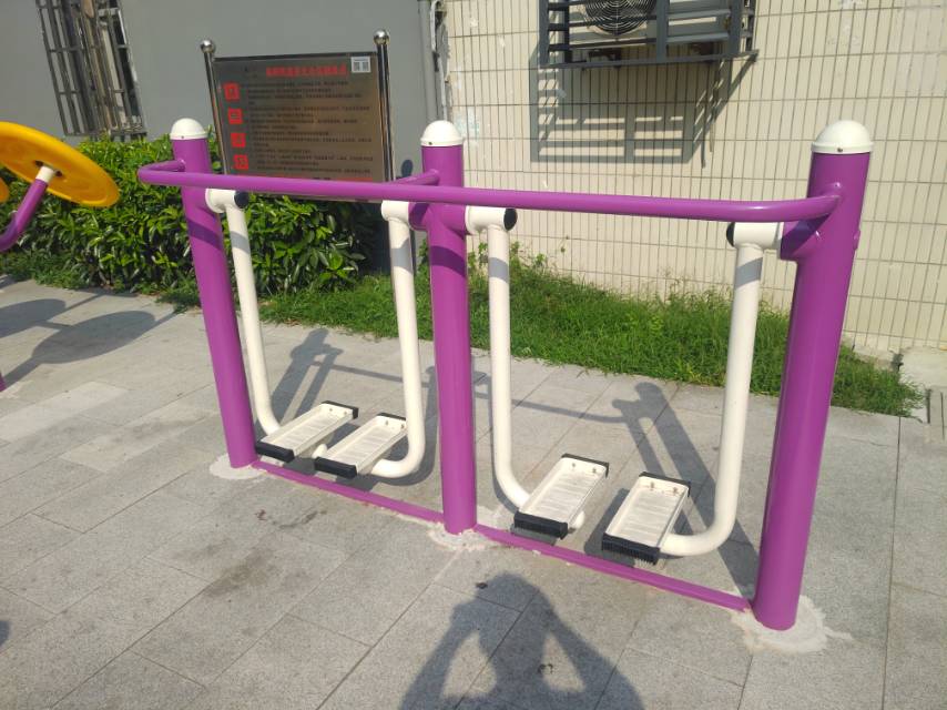 雙位漫步機