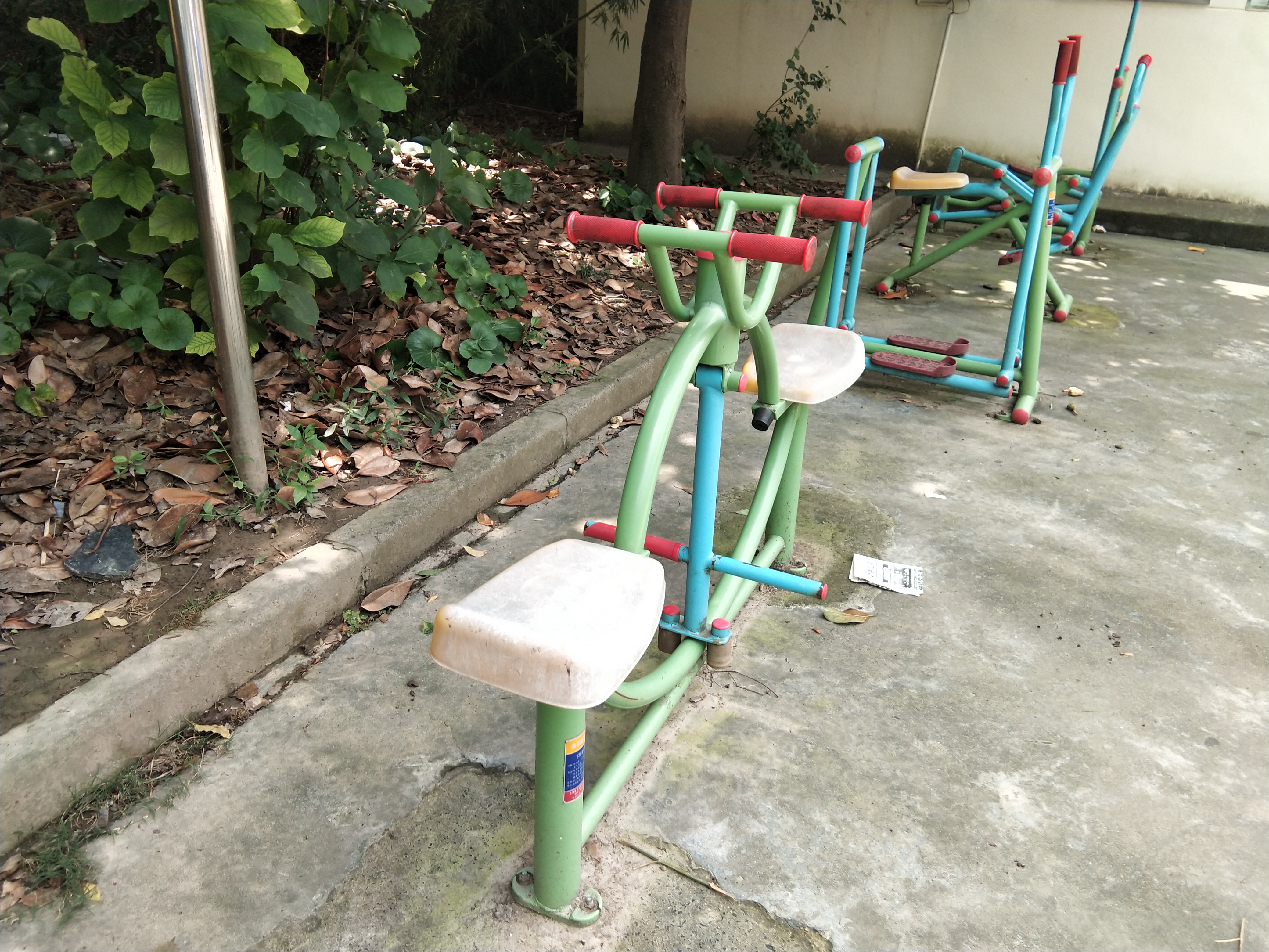 下肢康復器