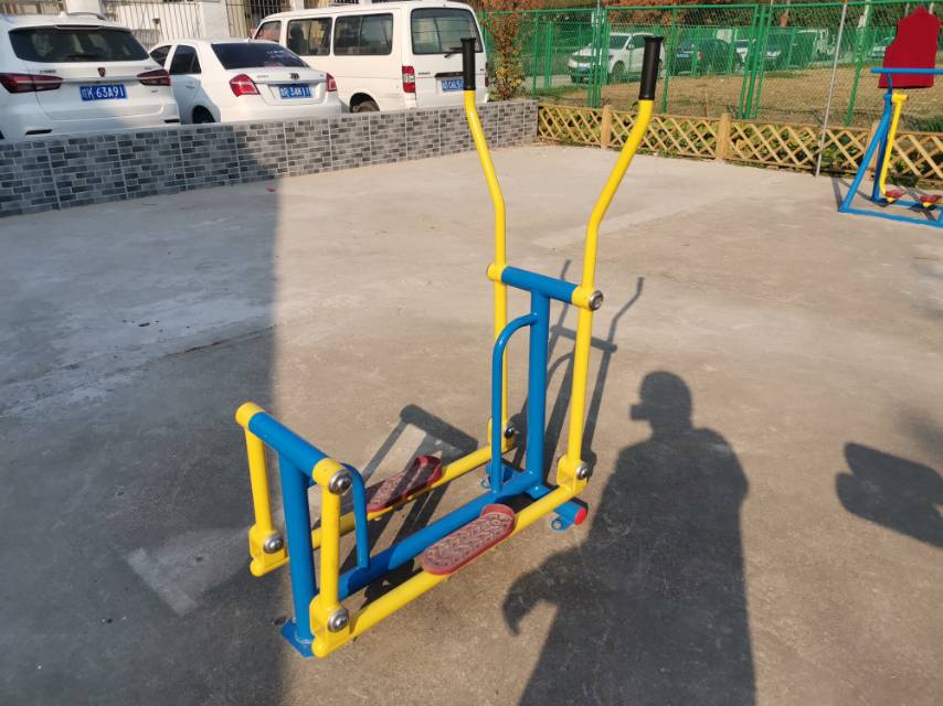 滑行器