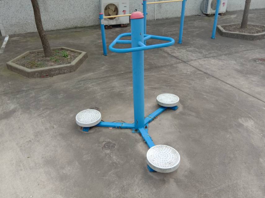 扭腰器