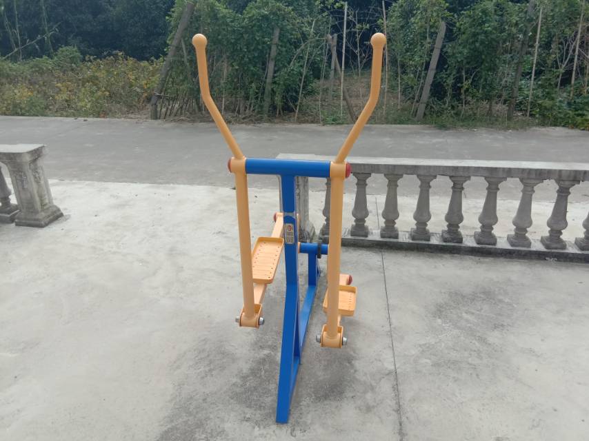 室外橢圓機