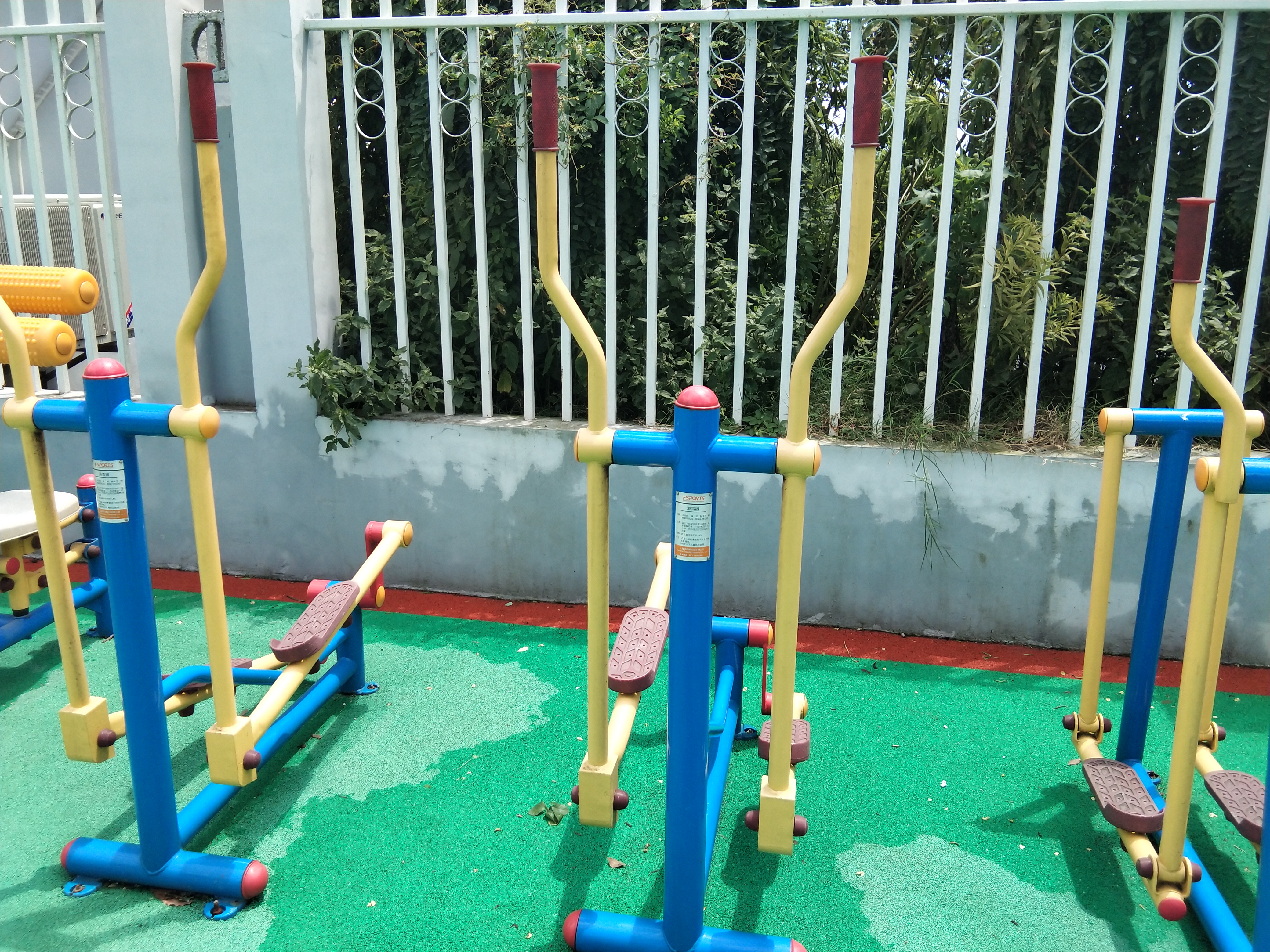 滑雪器