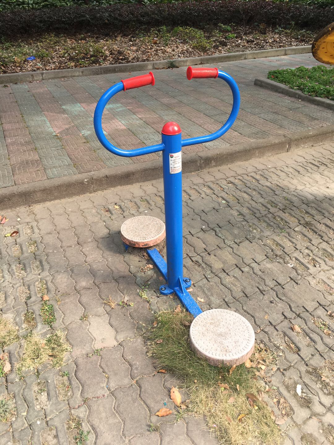 扭腰器