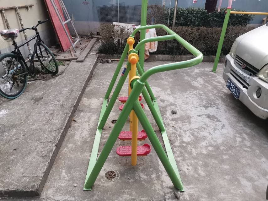 太空漫步器