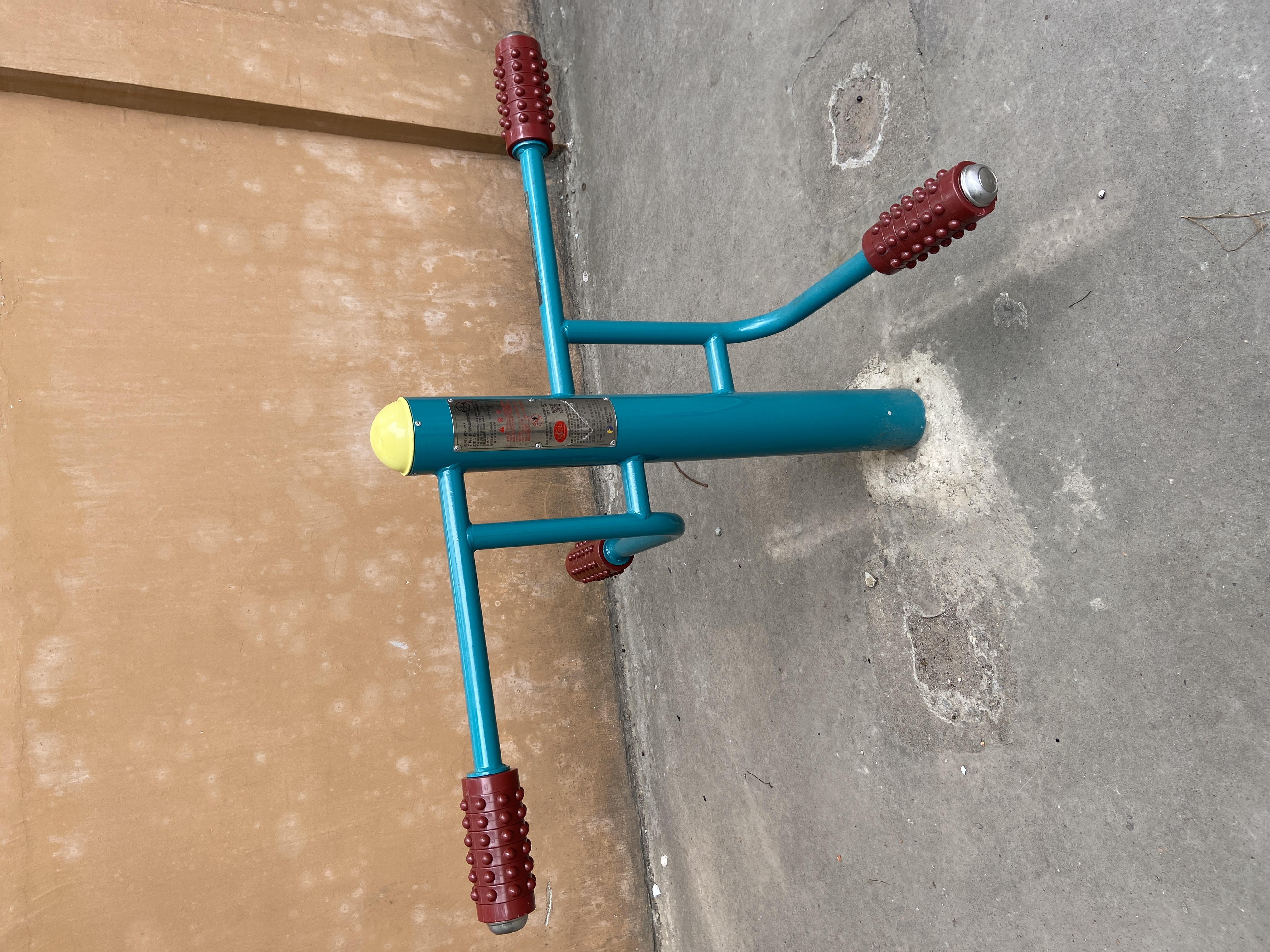 四級壓腿按摩器