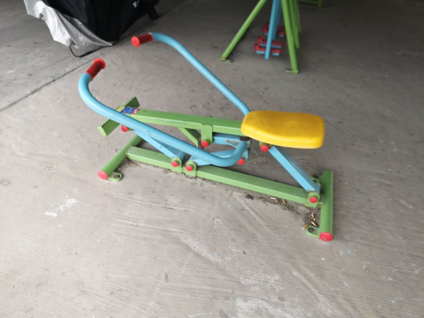 劃船器