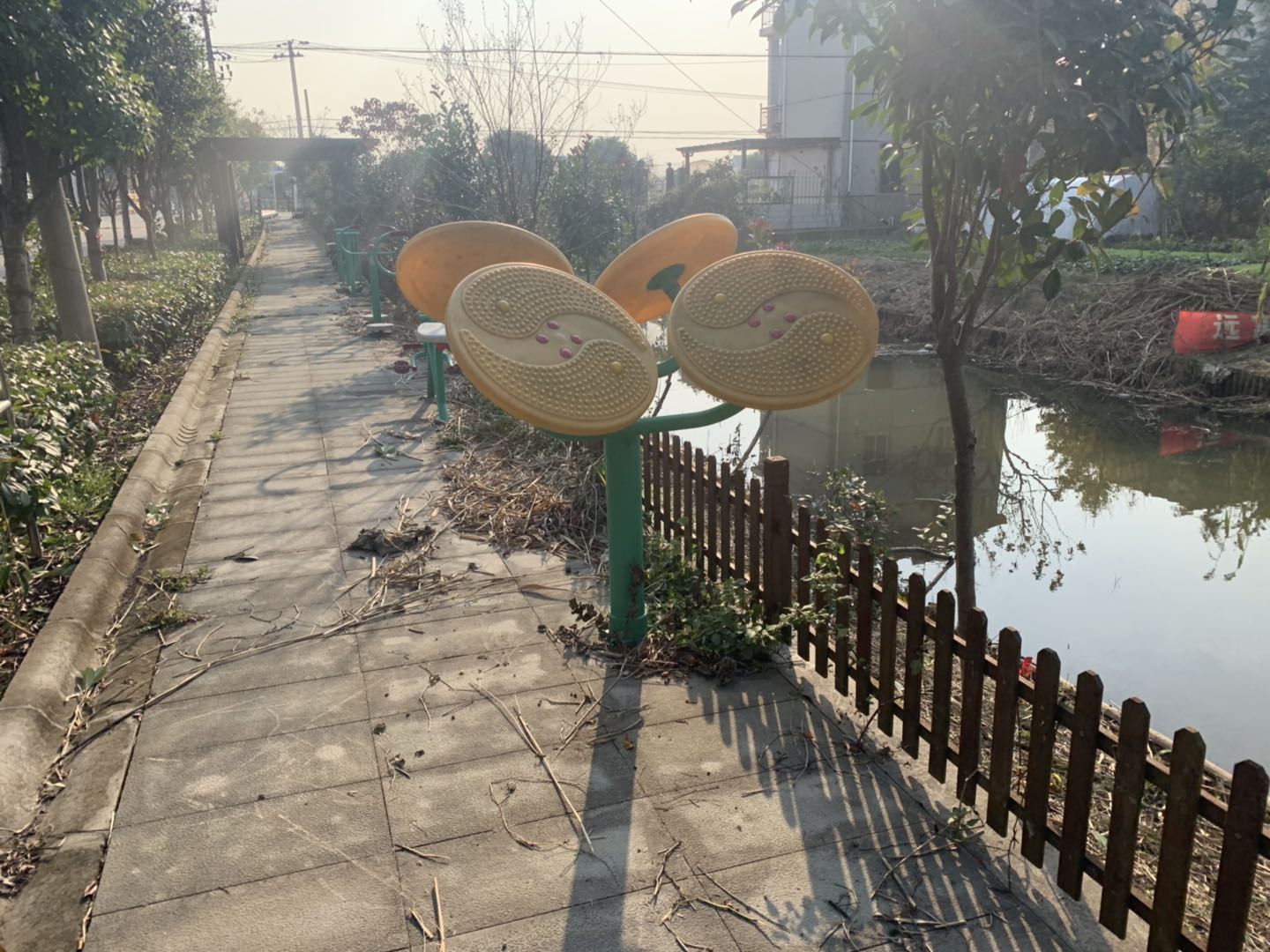 其 它
