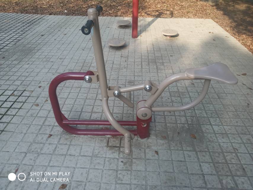 騎馬機